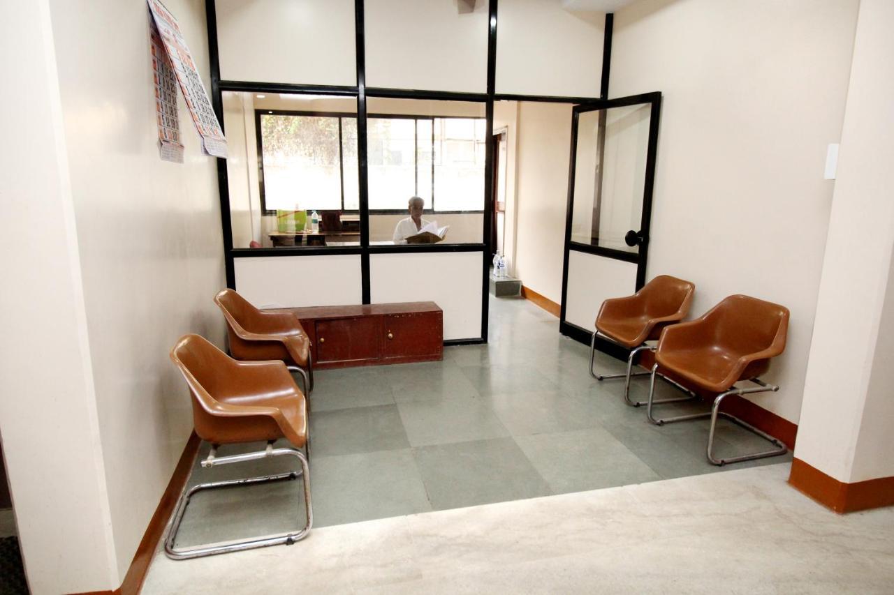 Hotel Gomatgiri Evrengabad Dış mekan fotoğraf